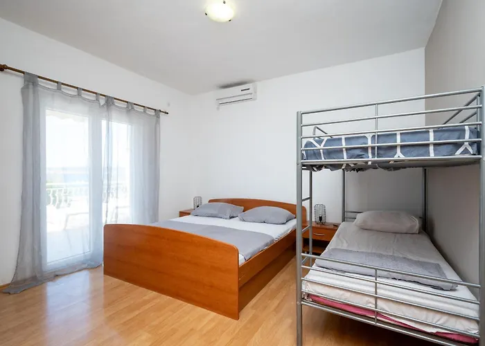 아파트 By The Sea Bibinje, Zadar - 5865 비빈제