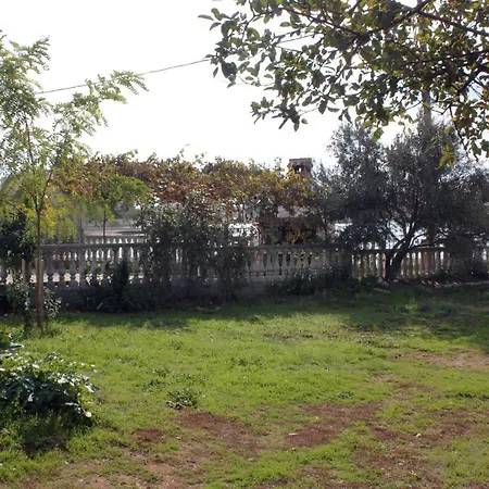 Apartment By The Sea Bibinje, Zadar - 5865 *